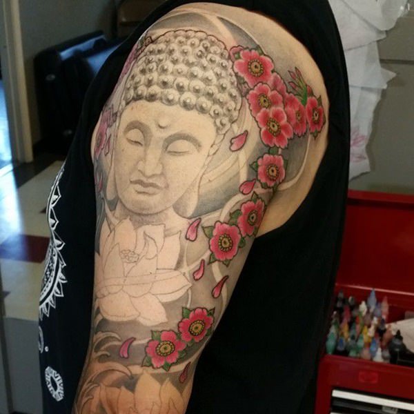 tatuaggio fiori di ciliegio 135