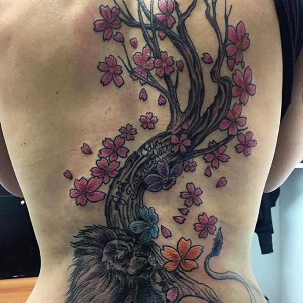 tatuaggio fiori di ciliegio 160