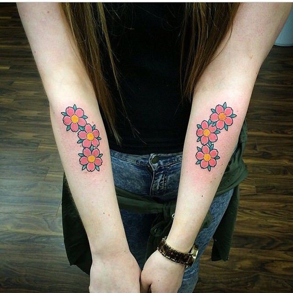 tatuaggio fiori di ciliegio 175