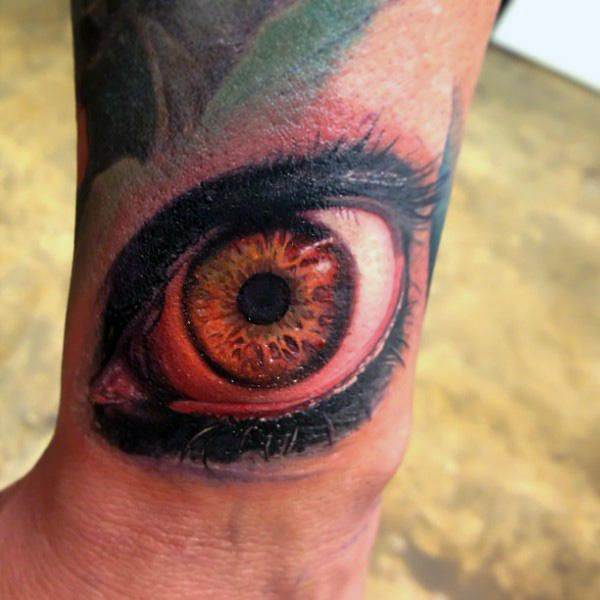 tatuaggio occhi 207