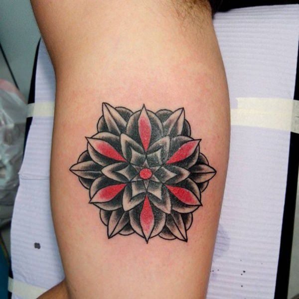 tatuaggio mandala 189