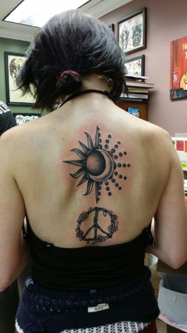 tatuaggio sole e luna 129