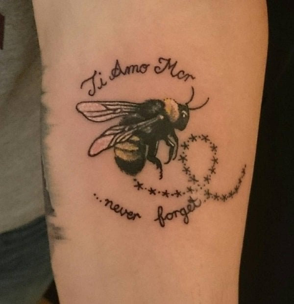 tatuaggio ape 636