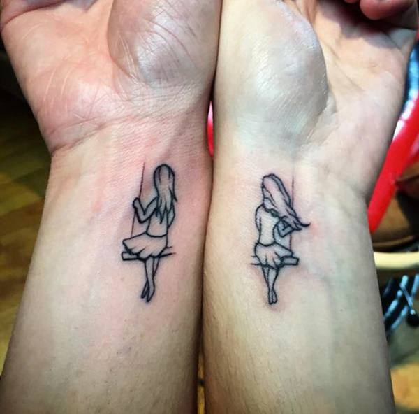 tatuaggio per sorelle 385
