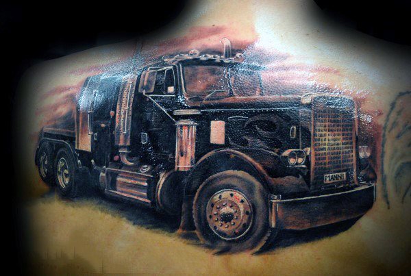 55 Tatuaggi con i camion (con significato)