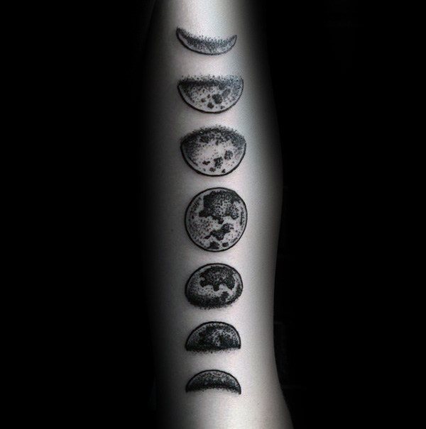 tatuaggio fasi lunari 25