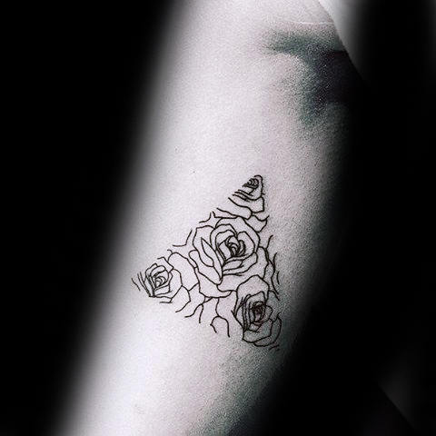 tatuaggio minimalista 144