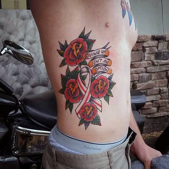 tatuaggio nastro contro cancro 60