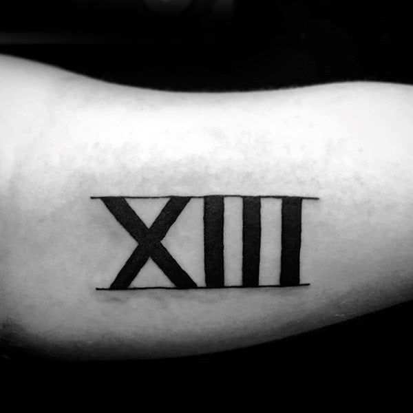 tatuaggio numero romano 107