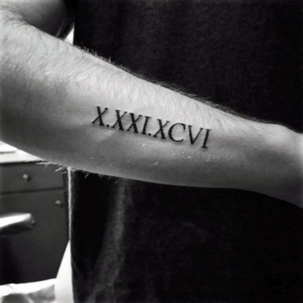 tatuaggio numero romano 129