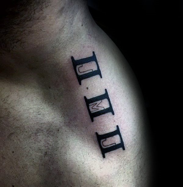 tatuaggio numero romano 23