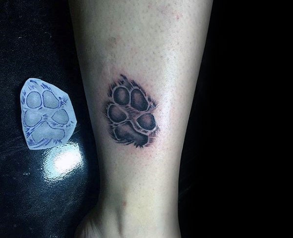 tatuaggio orma impronta cane 21