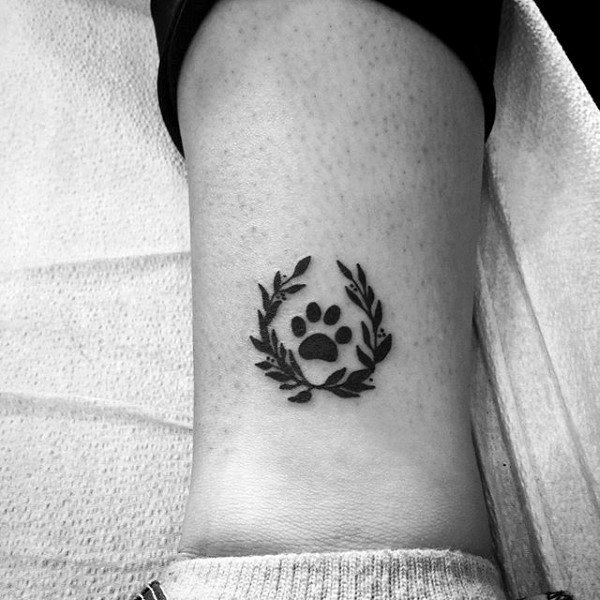 tatuaggio orma impronta cane 30