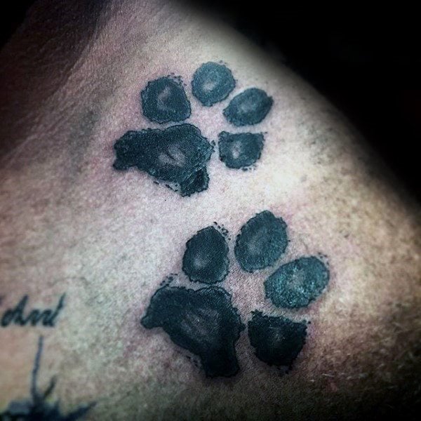 tatuaggio orma impronta cane 42