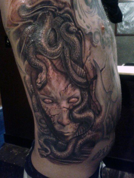 tatuaggio medusa 150