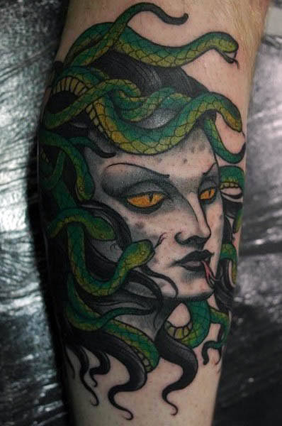 tatuaggio medusa 45