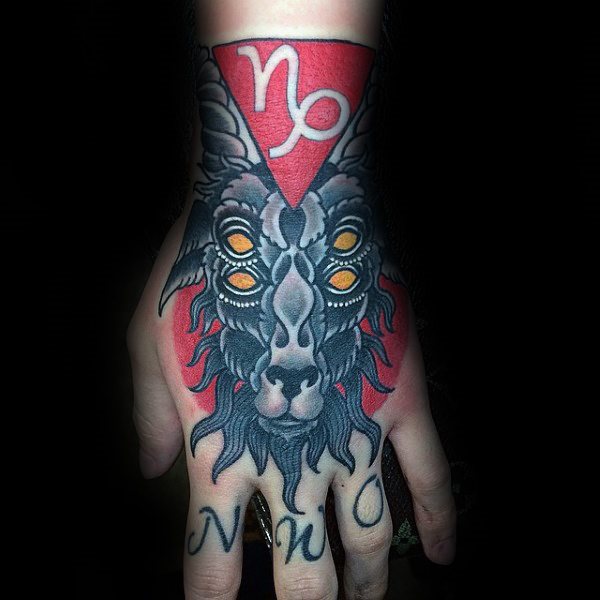 tatuaggio segno capricorno 129