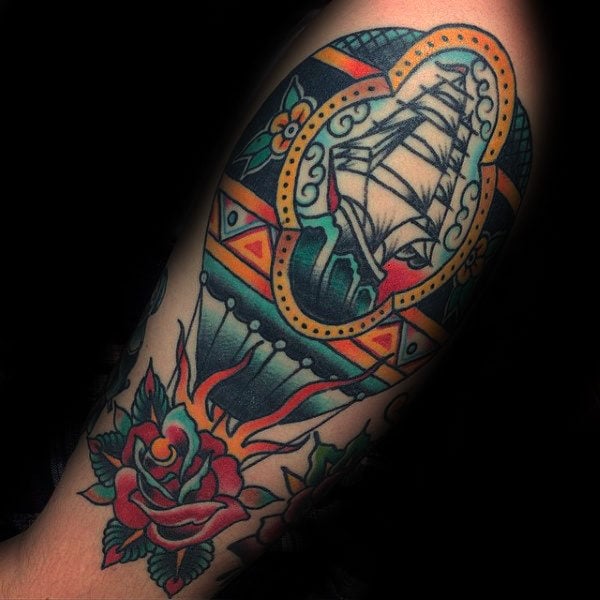 tatuaggio mongolfiera 107
