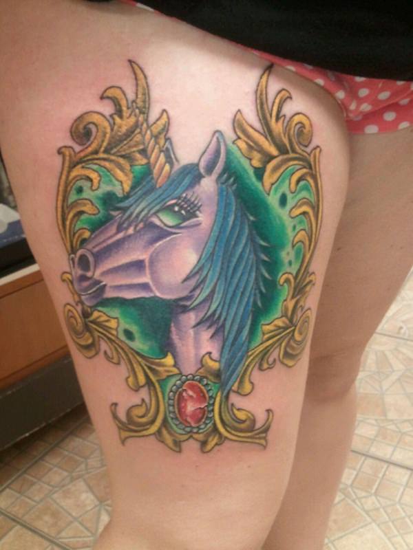 tatuaggio unicorno 234