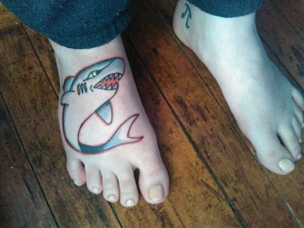 tatuaggio squalo 68