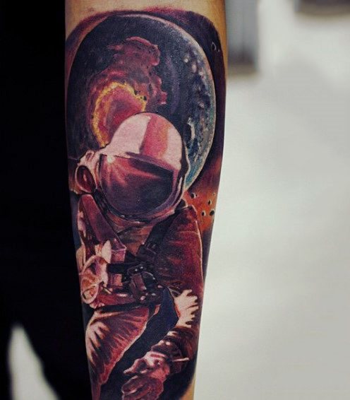 tatuaggio astronomia astronauta 257