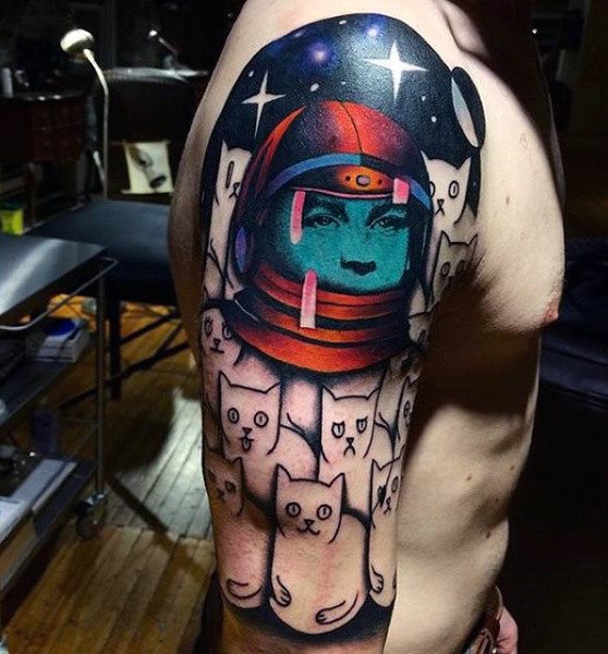 tatuaggio astronomia astronauta 29