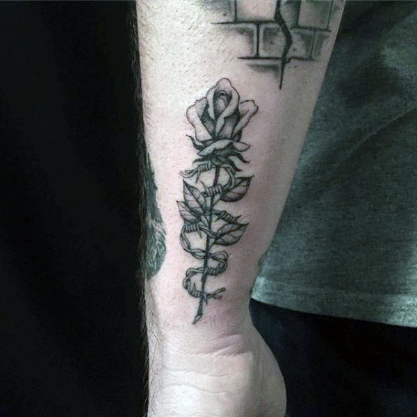 tatuaggio filo spinato 157