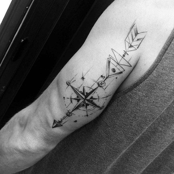 tatuaggio freccia geometrica36