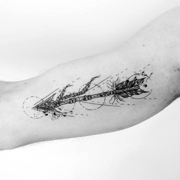 tatuaggio freccia geometrica46