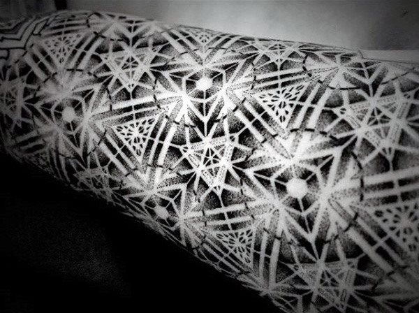 tatuaggio geometria sacra 153