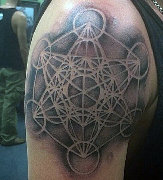 tatuaggio geometria sacra 69