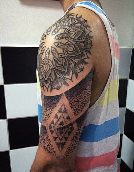 tatuaggio geometria sacra 81