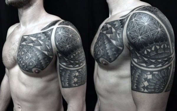 tatuaggio geometria sacra 93