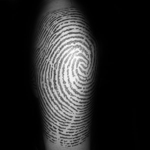 tatuaggio impronta digitale 11