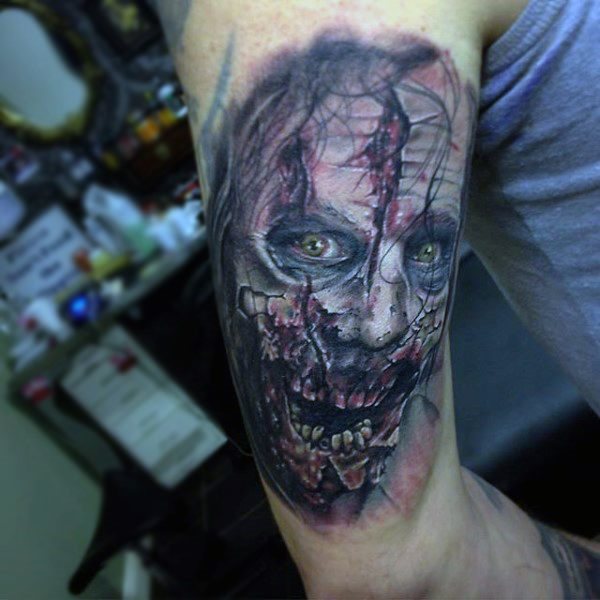 tatuaggio zombie 136