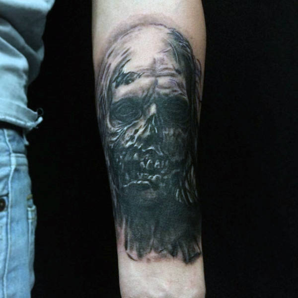 tatuaggio zombie 214
