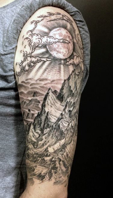 tatuaggio montagna 25