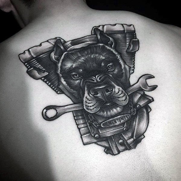 tatuaggio motore 69