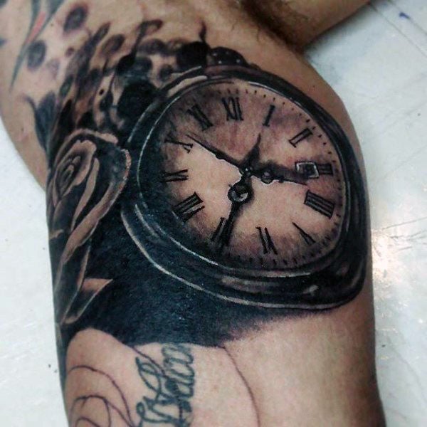 tatuaggio orologio da tasca 313