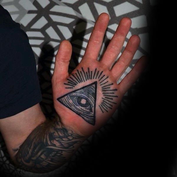 tatuaggio palmo della mano 43