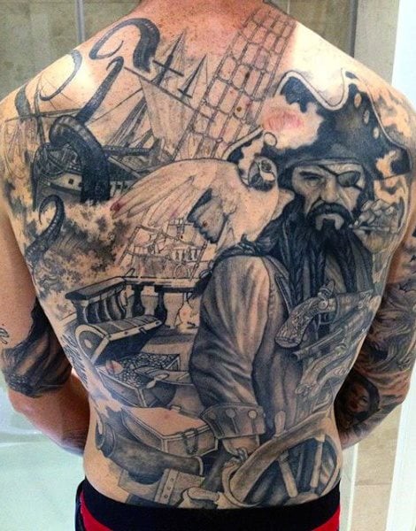 tatuaggio pirata 69
