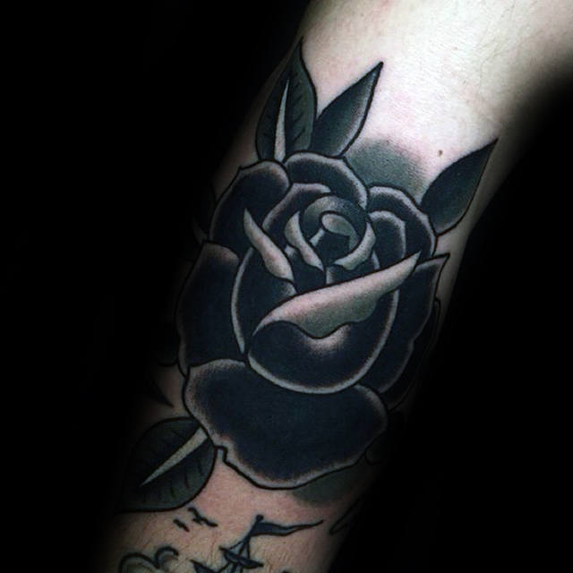 tatuaggio rosa nera 43