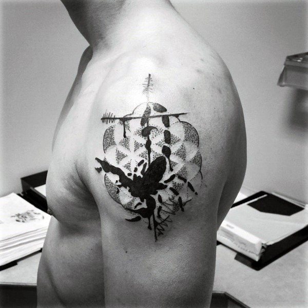 tatuaggio segno scorpione 223
