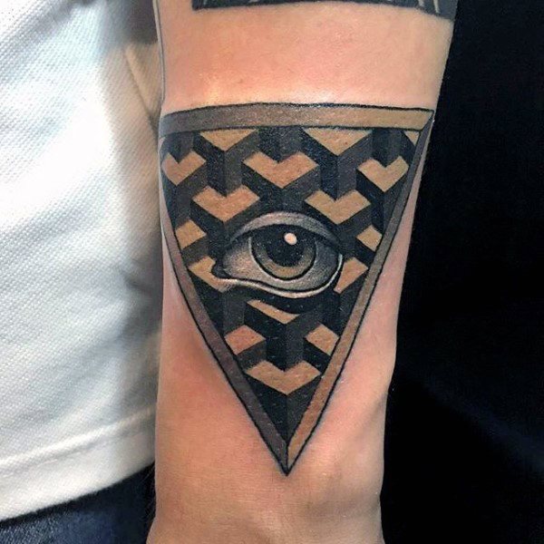 tatuaggio simbolo illuminati 13