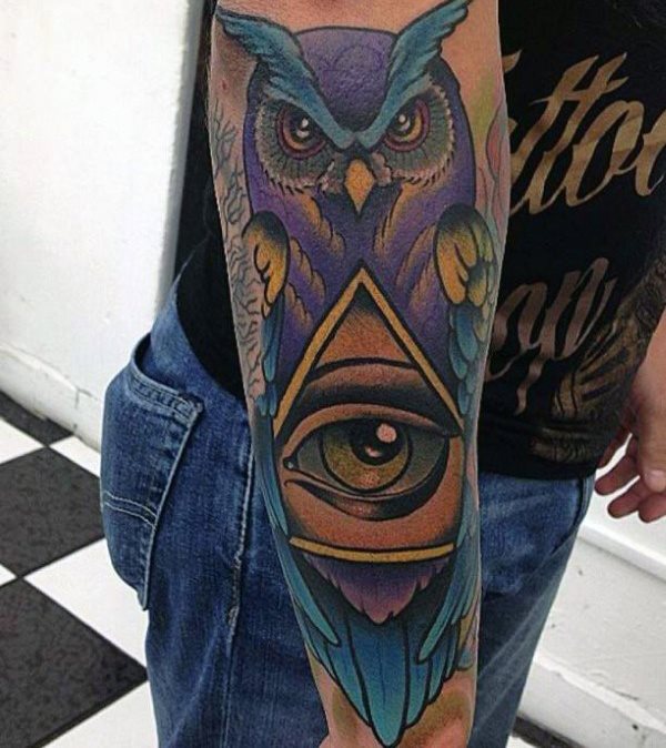 tatuaggio simbolo illuminati 16