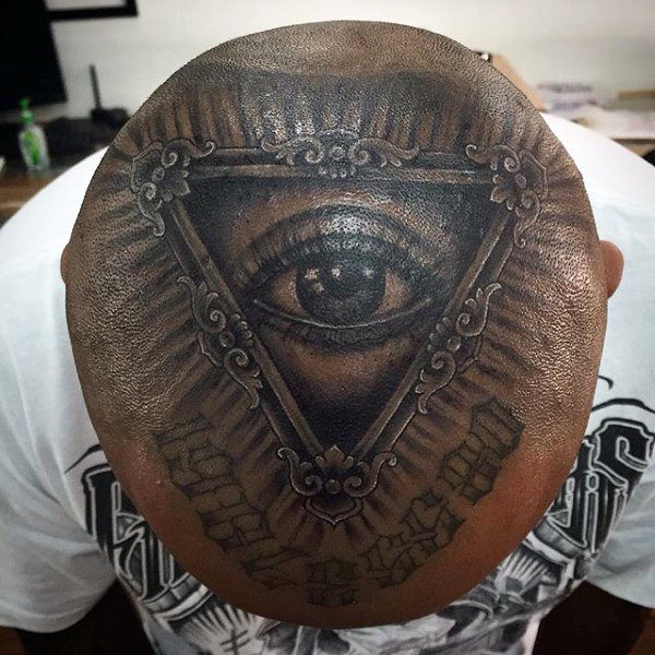 tatuaggio simbolo illuminati 82