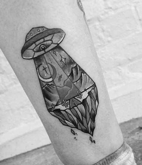 tatuaggio ufo 105