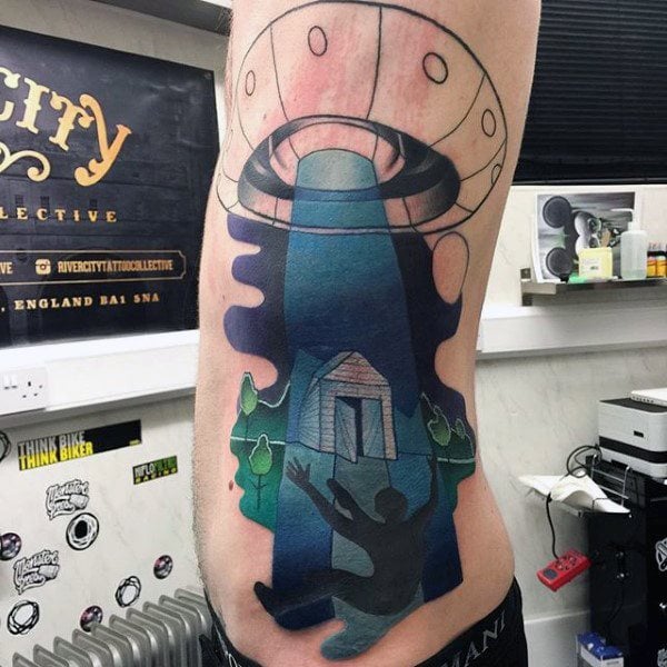 tatuaggio ufo 193