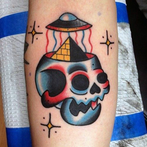 tatuaggio ufo 345