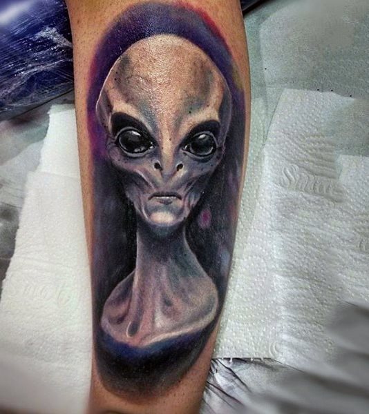 tatuaggio ufo 57